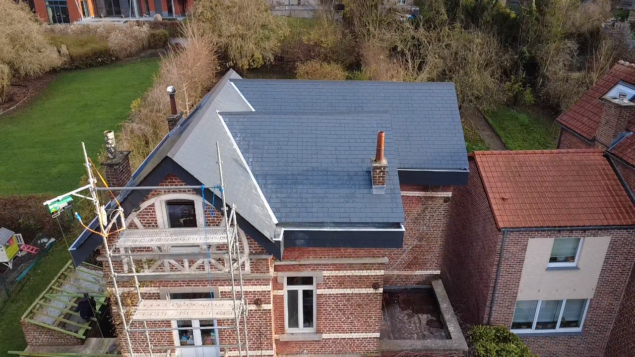 services-01 2025-12-01-10-14-34-900